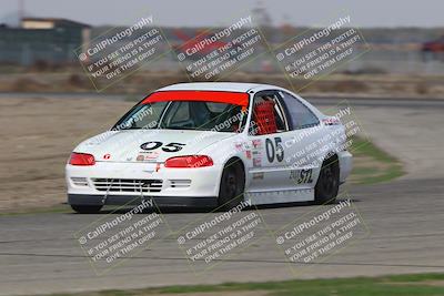 media/Oct-25-2025-CalClub SCCA (Sat) [[34c778dfbe]]/Group 2/Qualifying/